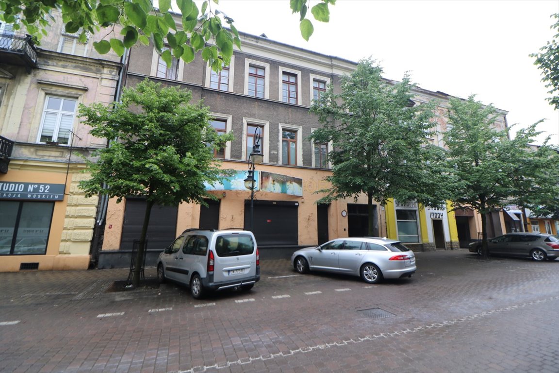 Kamienica 1000 m2 w centrum Włocławka z 14 mieszkaniami Włocławek, Centrum  1 000m2 Foto 1