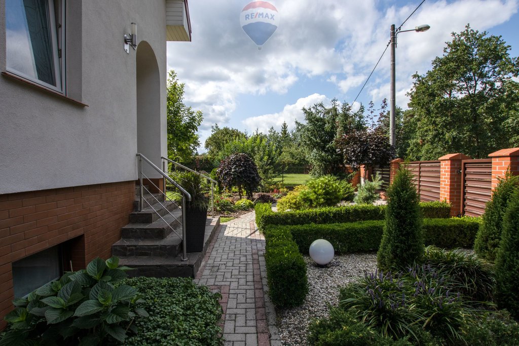 Dom na sprzedaż Gniezno, Sosnowa  245m2 Foto 4