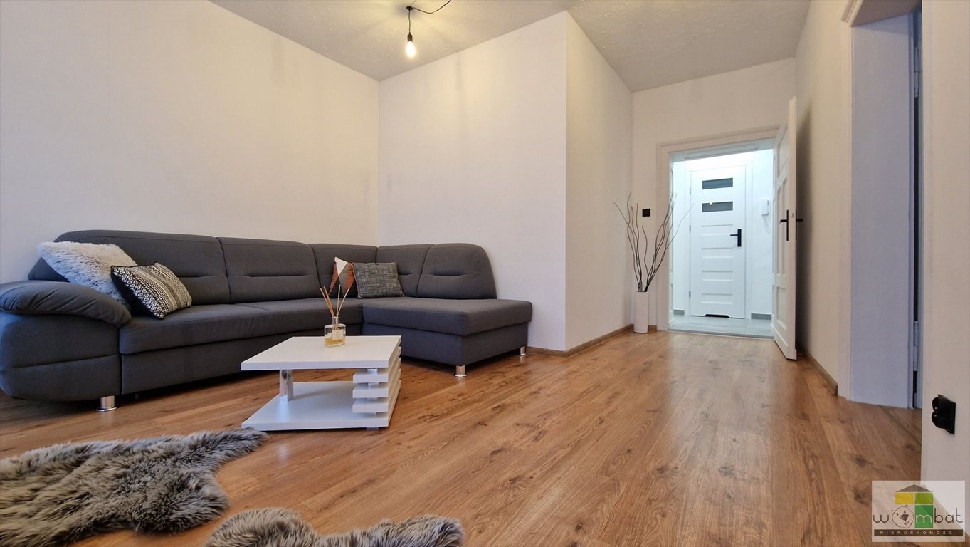 Mieszkanie dwupokojowe na sprzedaż Świdnica  46m2 Foto 1