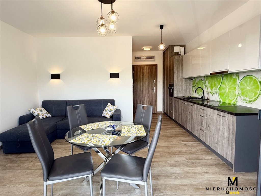 Mieszkanie dwupokojowe na sprzedaż Sianożęty, Lotnicza  42m2 Foto 1