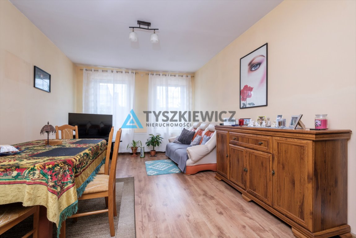 Mieszkanie czteropokojowe  na sprzedaż Starogard Gdański, Chojnicka  77m2 Foto 2