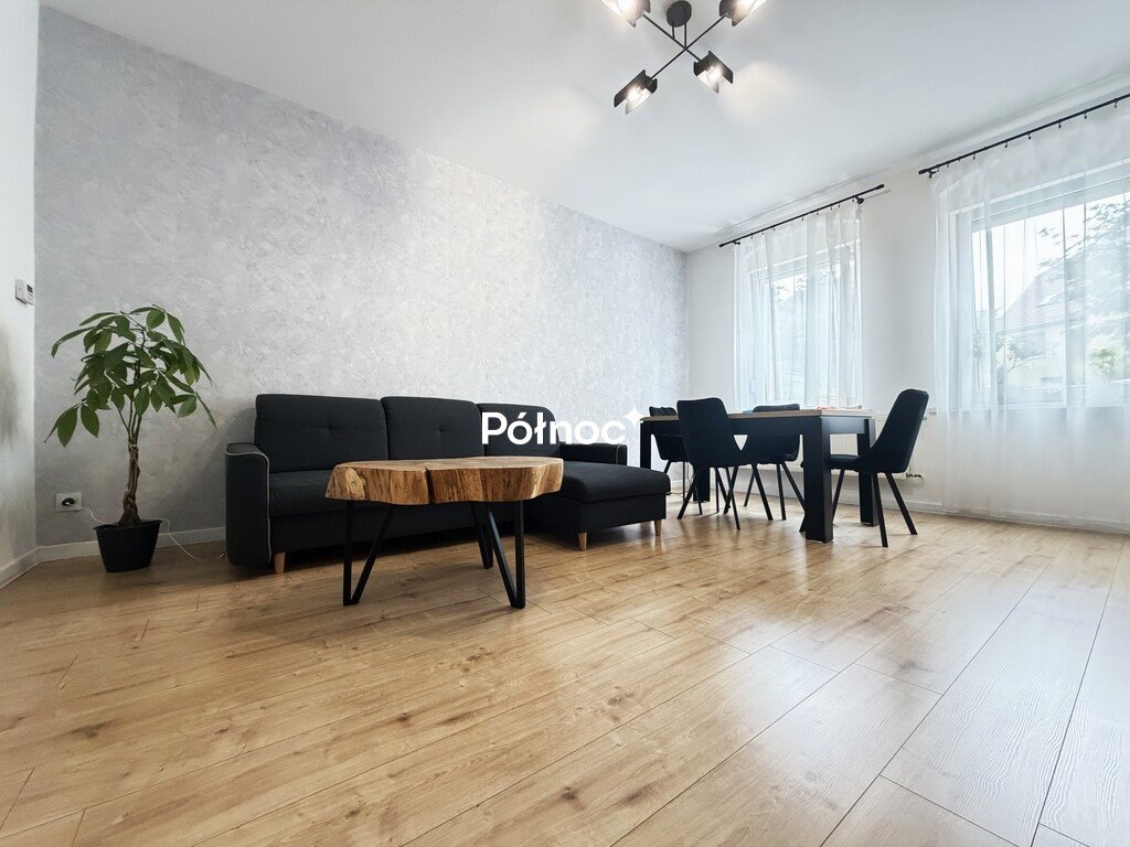 3-pokojowe mieszkanie 56 m² w Bolesławcu (al. Wojska Polskiego) Bolesławiec, al. Aleja Wojska Polskiego  56m2 Foto 1