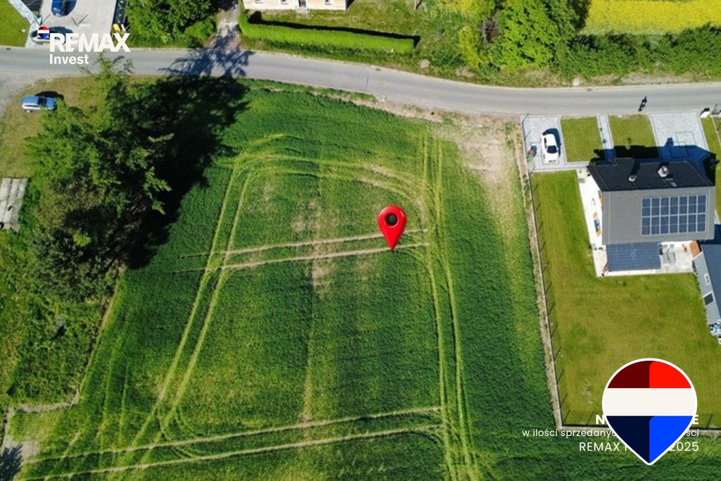 Działka 992 m² z dostępem do mediów i potencjałem inwestycyjnym Drogomyśl, Oblaski 0  992m2 Foto 1