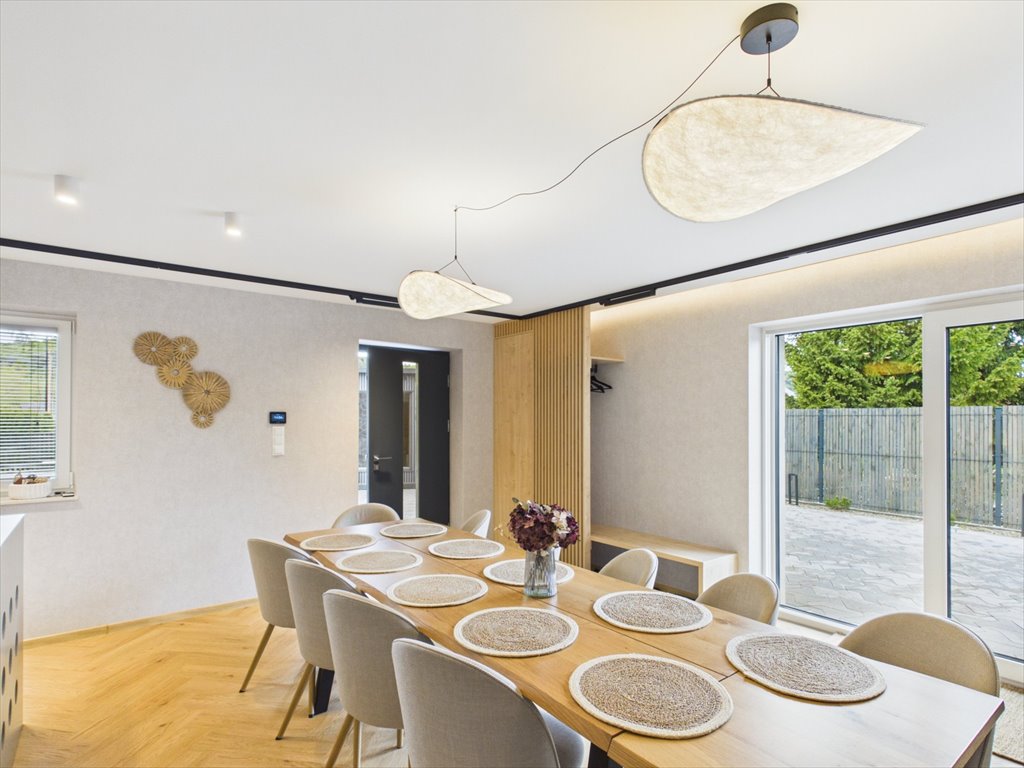 Zapraszam do nowoczesnego domu 160 m² z pełnym wyposażeniem i biznesem Wysowa-Zdrój, 414  160m2 Foto 1