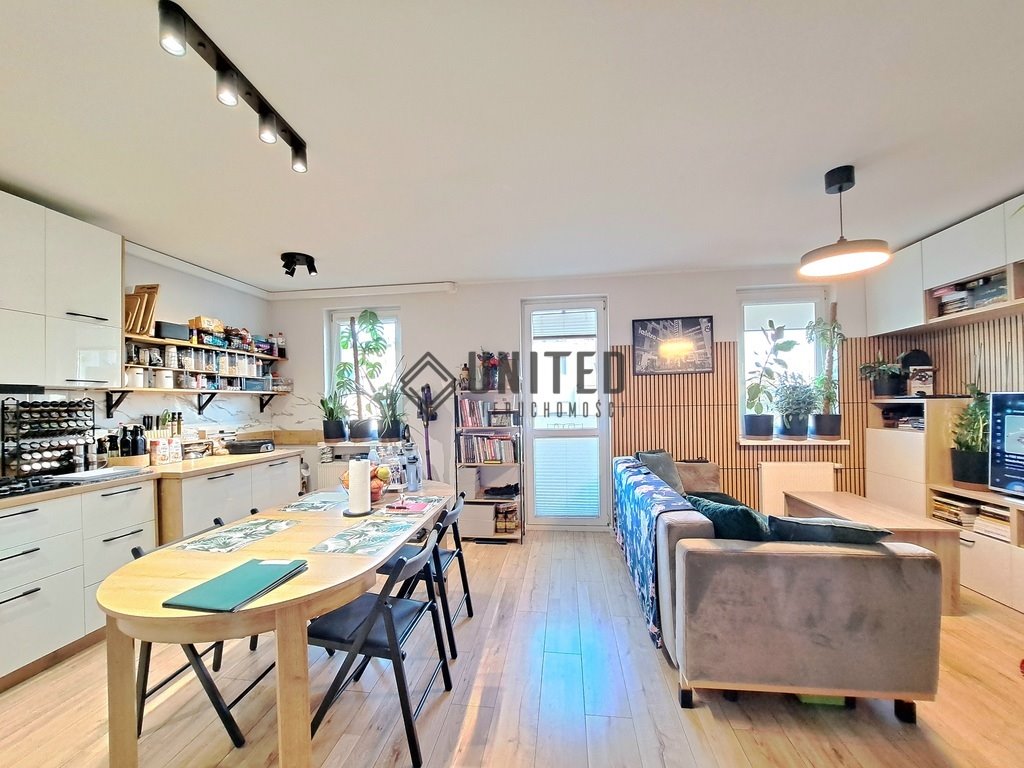 Funkcjonalne dwupoziomowe mieszkanie 65 m2 na Muchoborze Wielkim Wrocław, Muchobór Wielki, Muchobór Wielki, Pińska  65m2 Foto 1