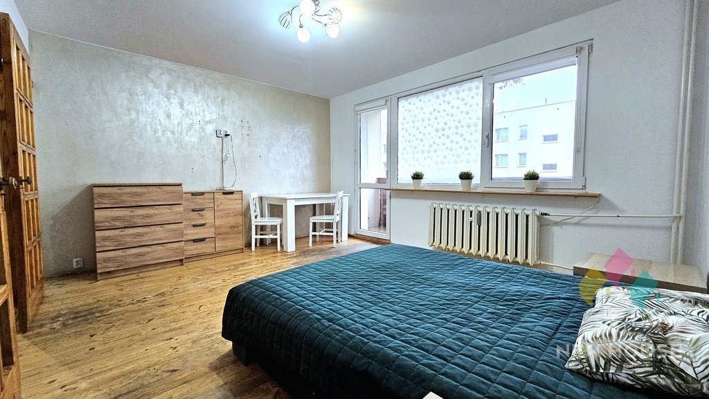 Mieszkanie czteropokojowe  na sprzedaż Olsztynek, Kolejowa  73m2 Foto 1