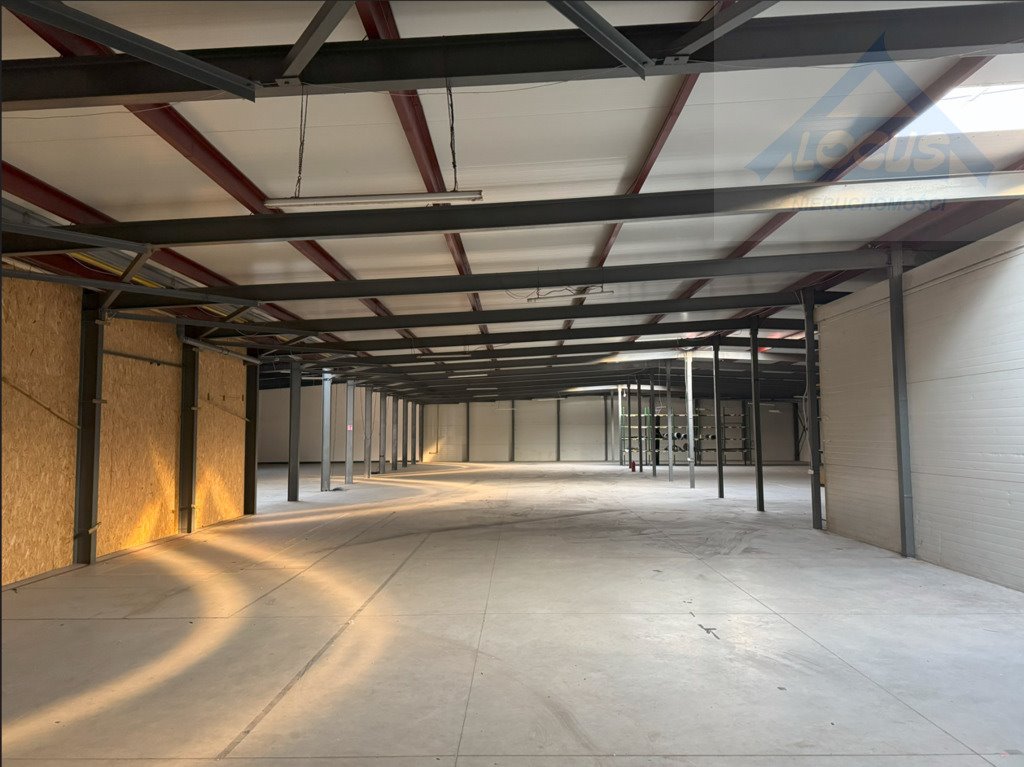 Lokal użytkowy na wynajem Warszawa, Wawer  2 200m2 Foto 4