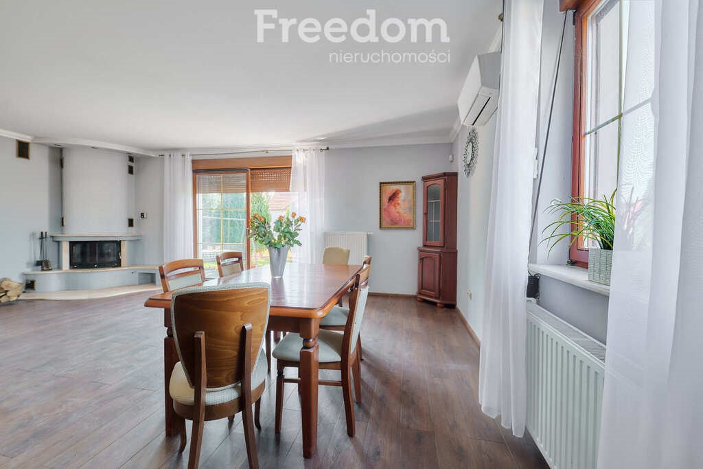 Dom na wynajem Elbląg, Freta  244m2 Foto 1