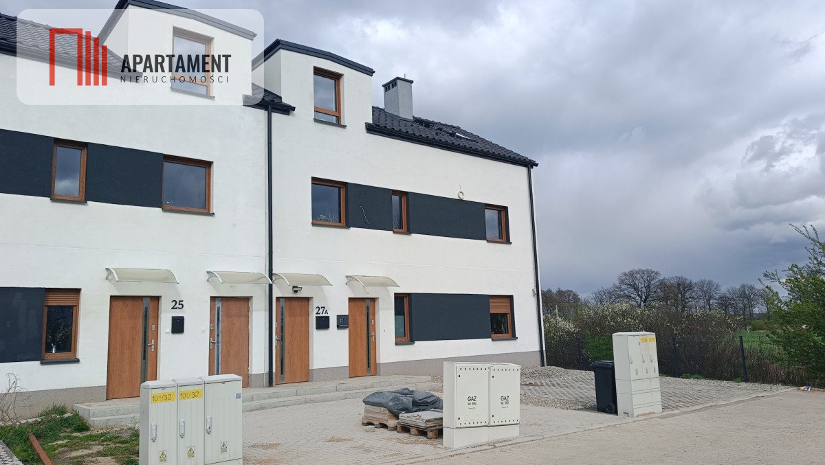 Duże mieszkanie 92 m2 z poddaszem i balkonem w Środzie Śląskiej Środa Śląska  92m2 Foto 1