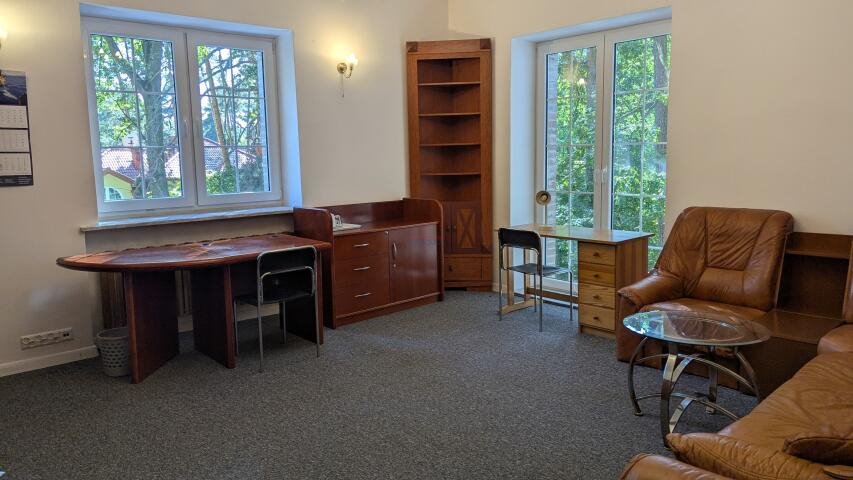 Lokal użytkowy na wynajem Piaseczno, Zalesie Dolne  30m2 Foto 1