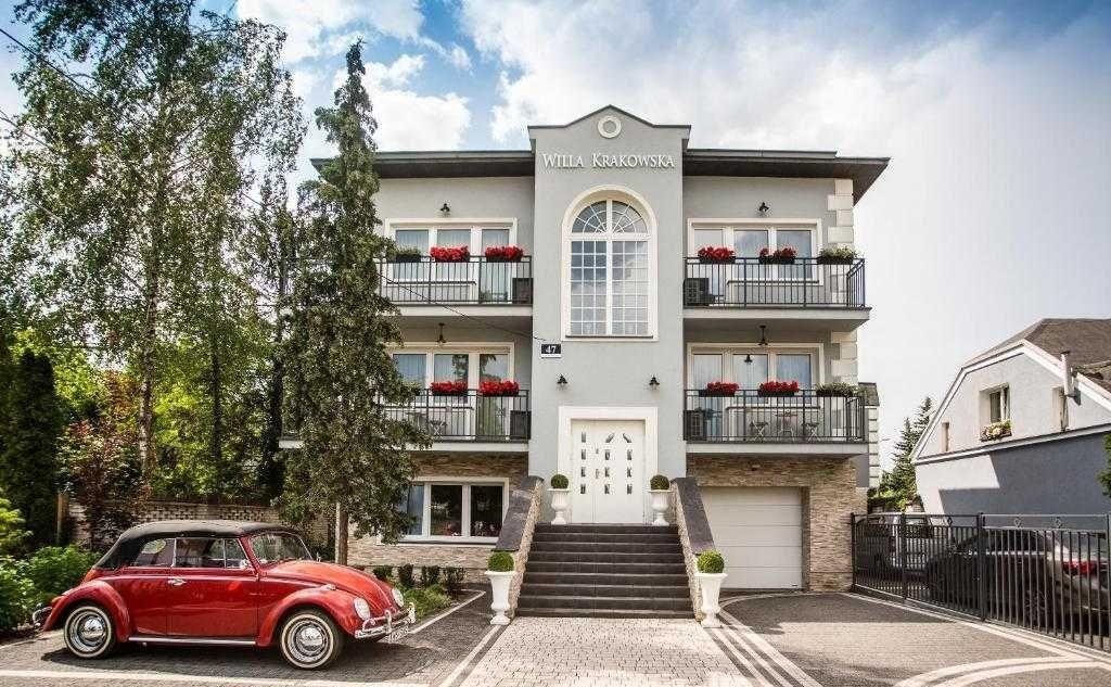 Wynajem boutique hotelu 8 pokoi + hostel 7 pokoi, parking Raszyn, Aleja Krakowska 47  555m2 Foto 1