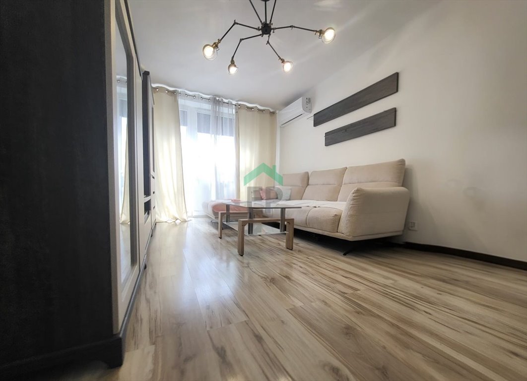 Polecam dwupokojowe mieszkanie 46 m² z balkonem i parkingiem Częstochowa, Stare Miasto  46m2 Foto 1