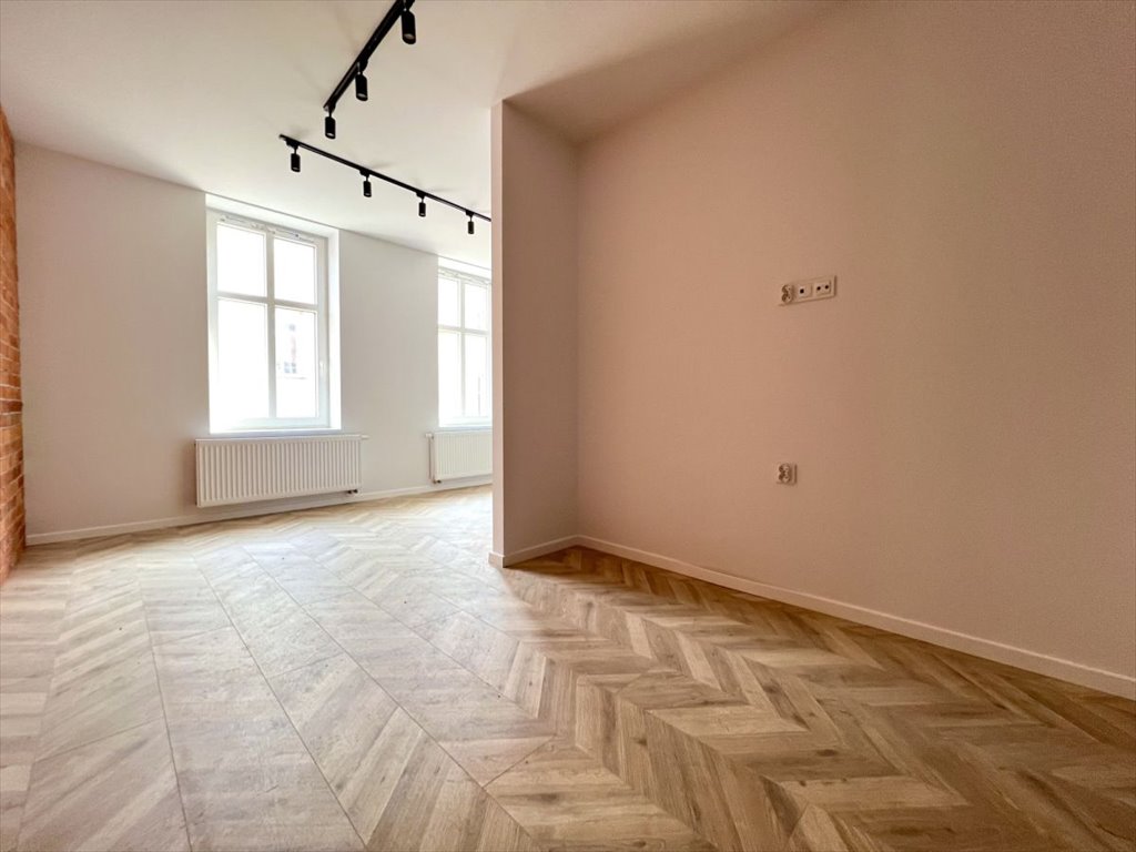 Mieszkanie dwupokojowe na sprzedaż Katowice, Śródmieście, Mariacka  57m2 Foto 3