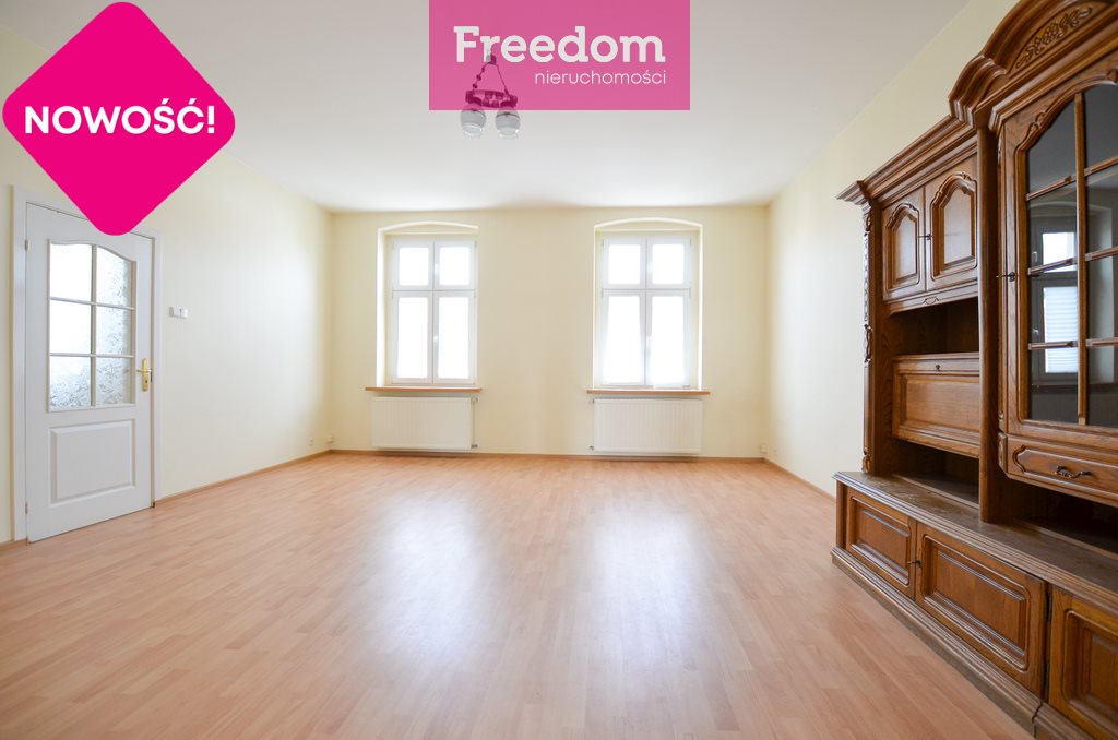 Mieszkanie trzypokojowe na sprzedaż Niemodlin, Rynek 116m2 Foto 1 Mieszkanie trzypokojowe na sprzedaż Niemodlin, Rynek 116m2 Foto 1