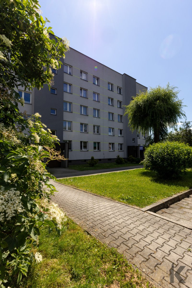 Przestronne 3-pokojowe mieszkanie 72,37 m² z balkonem w Nowym Sączu Nowy Sącz, Batalionów Chłopskich  72m2 Foto 1