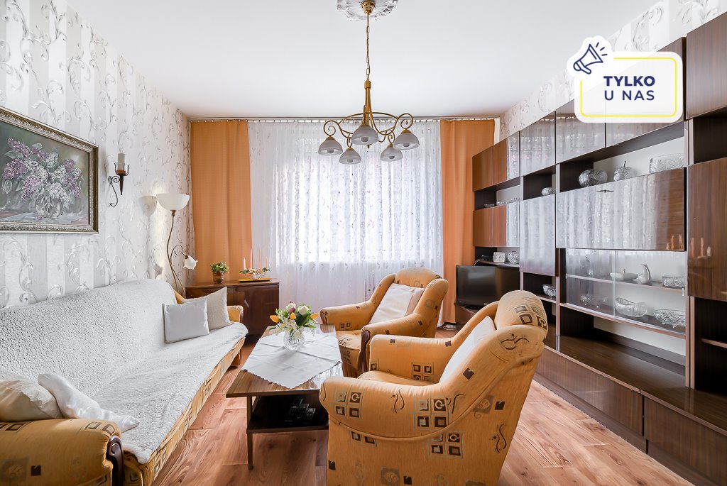 Mieszkanie dwupokojowe na sprzedaż Bytom, Stroszek, Strzelców Bytomskich  52m2 Foto 1