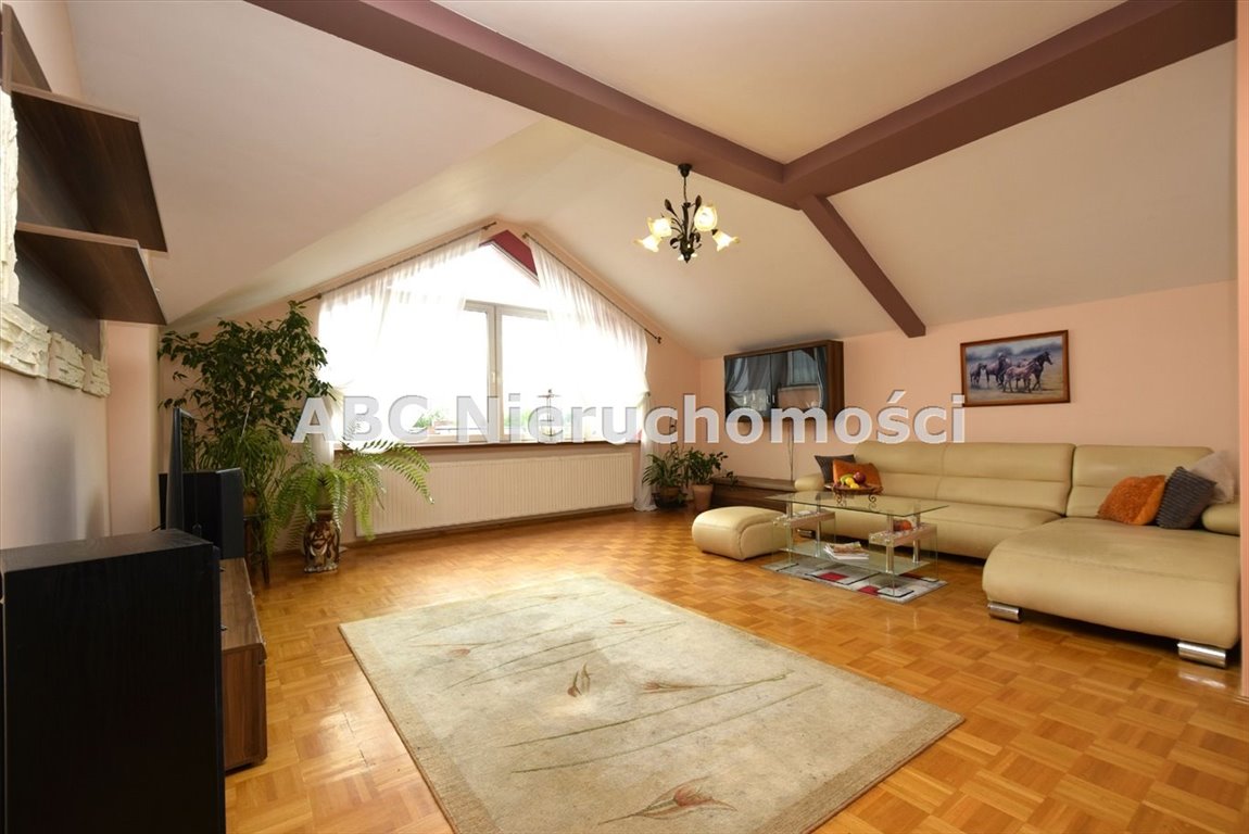 Mieszkanie trzypokojowe na sprzedaż Piła, Koszyce  109m2 Foto 1