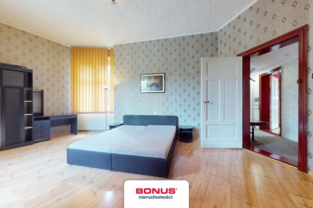 Zapraszam do obejrzenia 3-pokojowego mieszkania 94 m² w Szczecinie Szczecin, Śródmieście, Emilii Plater  94m2 Foto 1