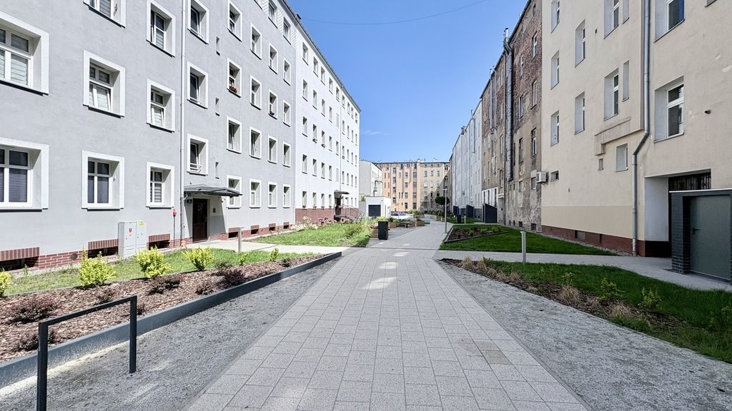 Polecam mieszkanie 2 pokoje z dużym potencjałem w centrum Szczecina Szczecin, Śródmieście-Centrum, bł. Królowej Jadwigi  45m2 Foto 1
