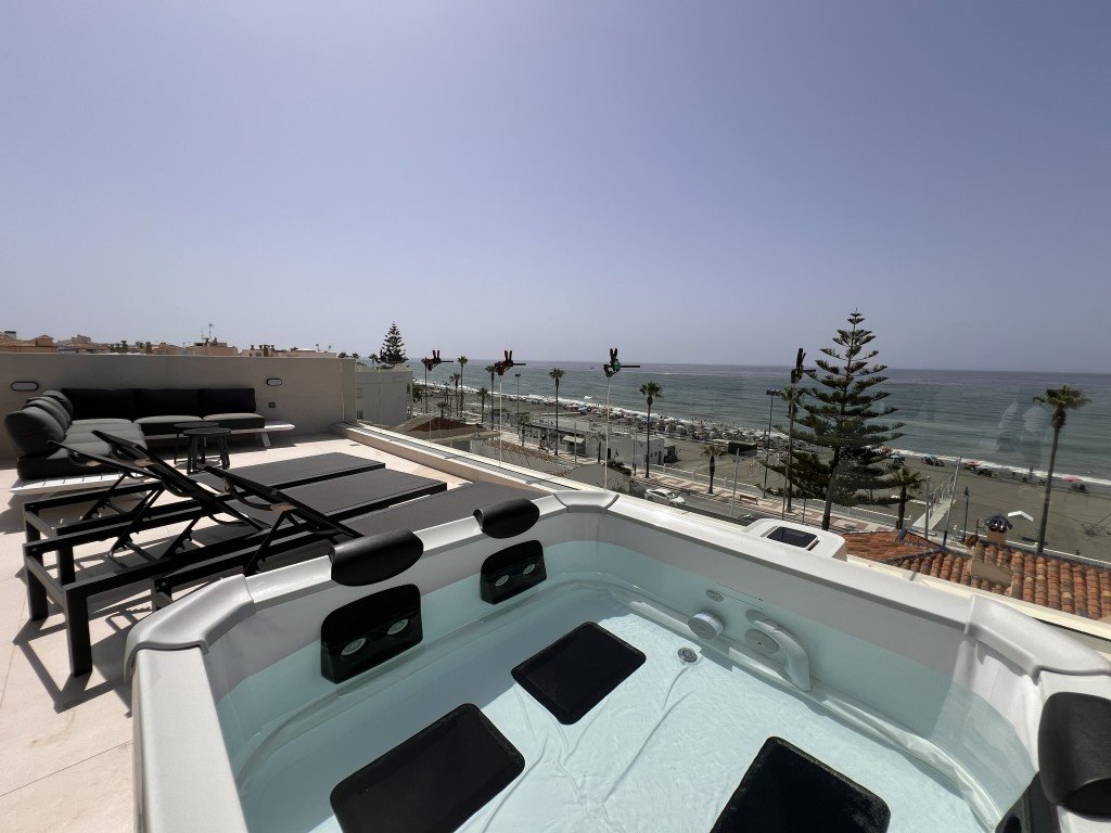 Mieszkanie czteropokojowe  na sprzedaż Hiszpania, El Morche, El Morche  210m2 Foto 1