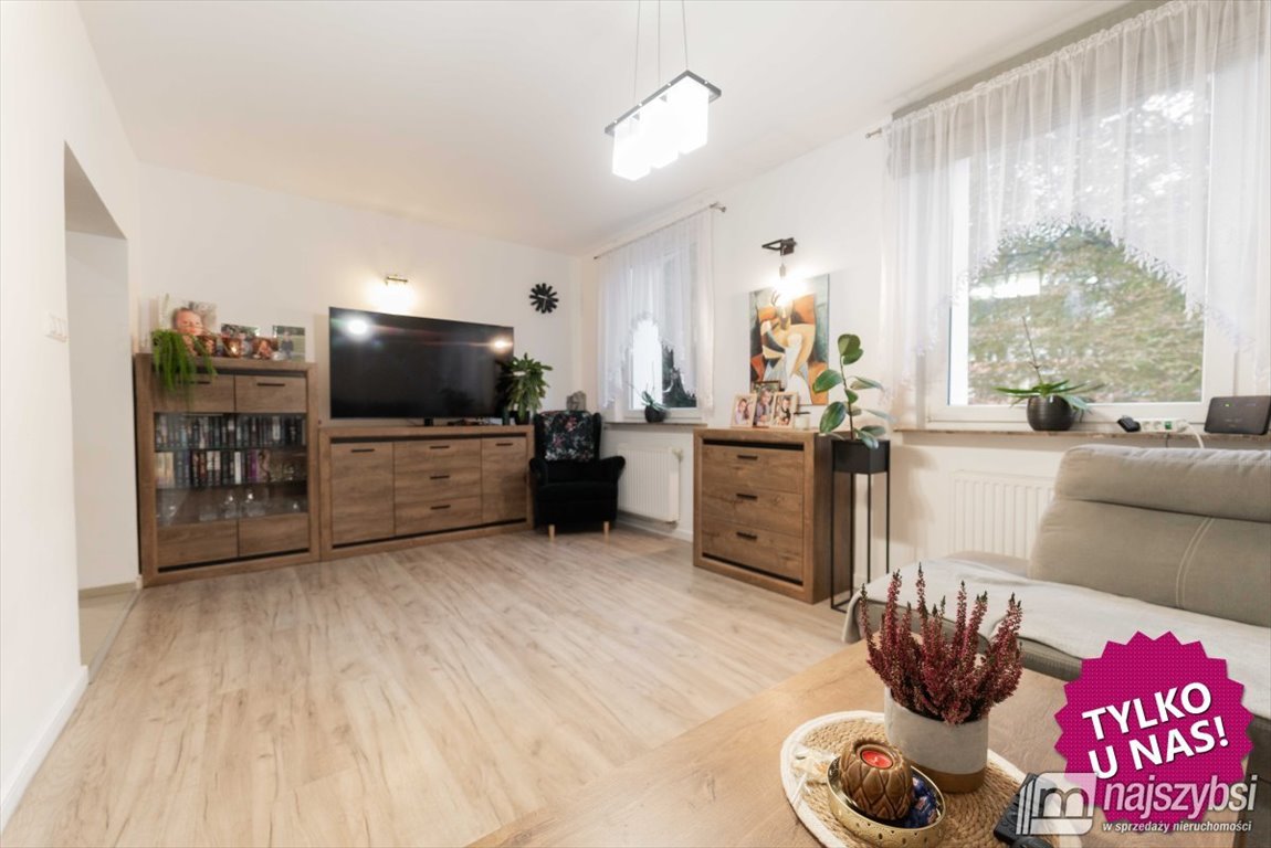 Mieszkanie czteropokojowe  na sprzedaż Goleniów, Konstytucji 3 Maja  77m2 Foto 1