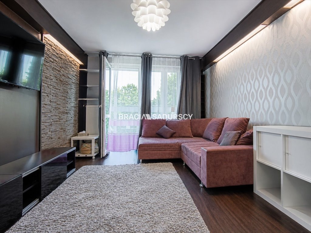 Przytulne 2 pokoje z balkonem i zielenią w Mistrzejowicach Kraków, Mistrzejowice, os. Tysiąclecia, os. Tysiąclecia  45m2 Foto 1