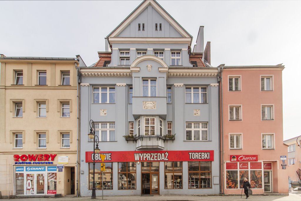 Atrakcyjna kawalerka z widokiem na ratusz w centrum Żagania Żagań, Rynek  35m2 Foto 1