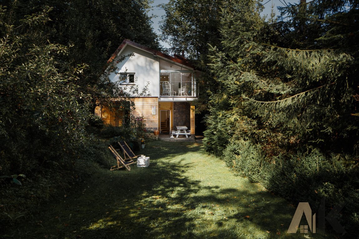 Urokliwy dom 132 m² z ogrodem i jacuzzi w Beskidach Nawojowa  132m2 Foto 1
