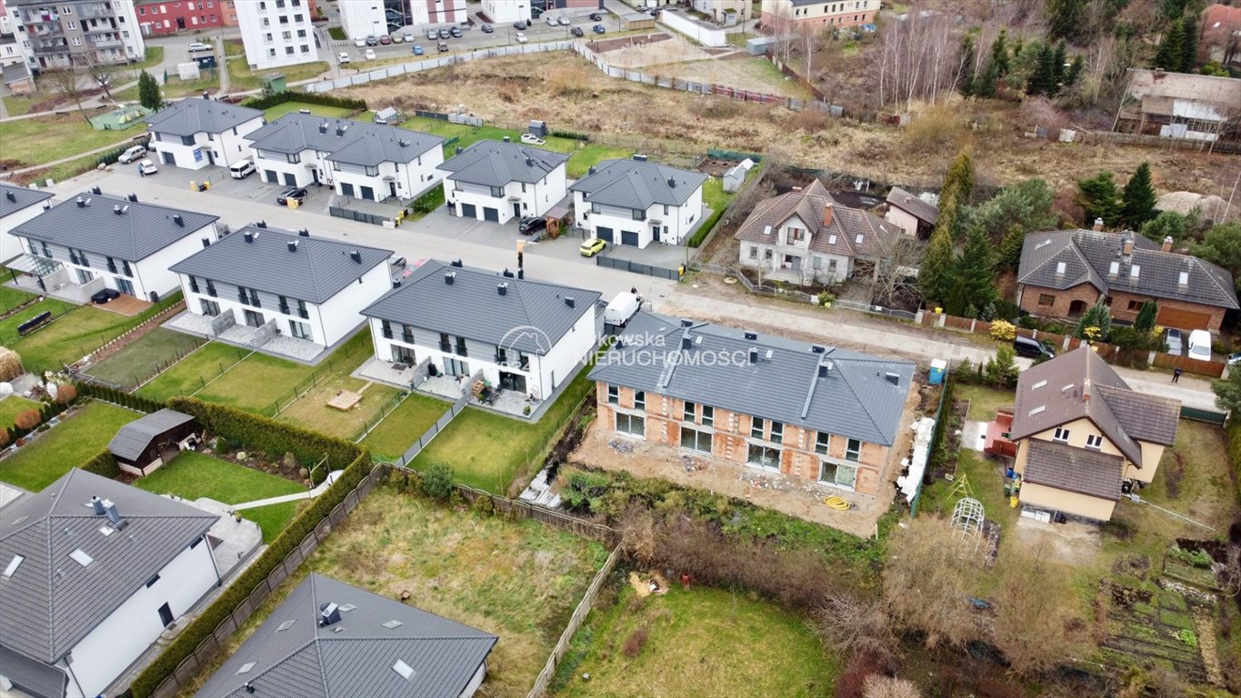 Nowoczesny dom szeregowy 117,84 m2 z garażem i ogródkiem Lębork, Poznańska  118m2 Foto 1