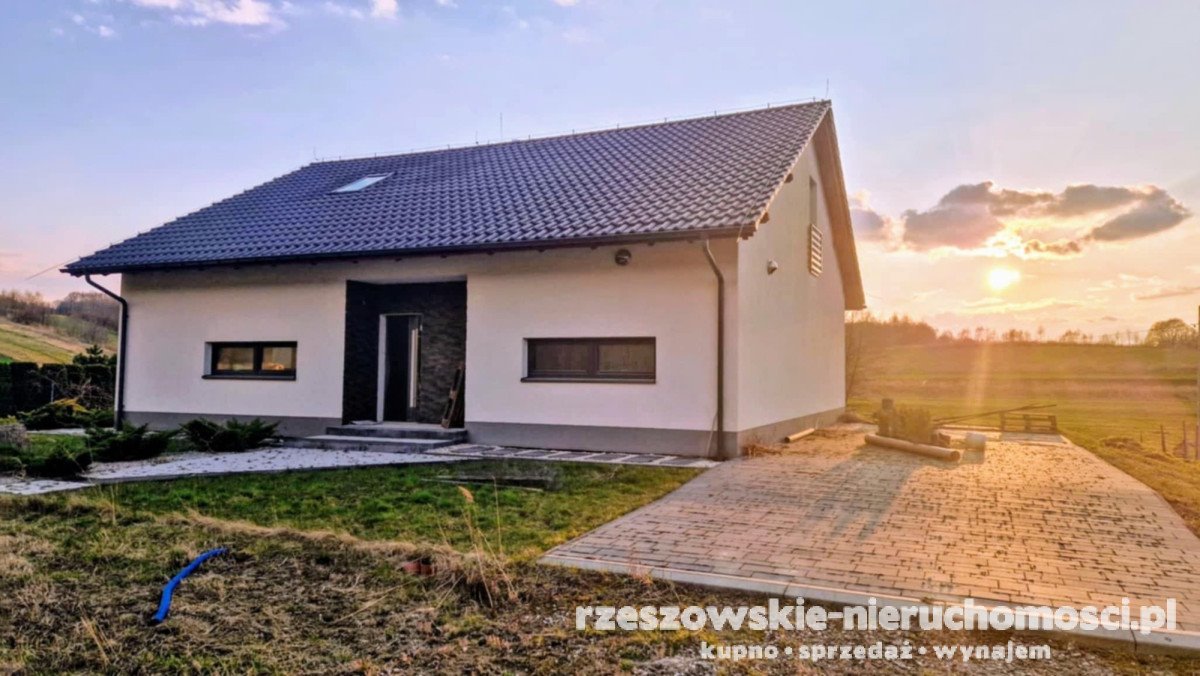 Dom na sprzedaż Rzeszów, Dębicka  174m2 Foto 1