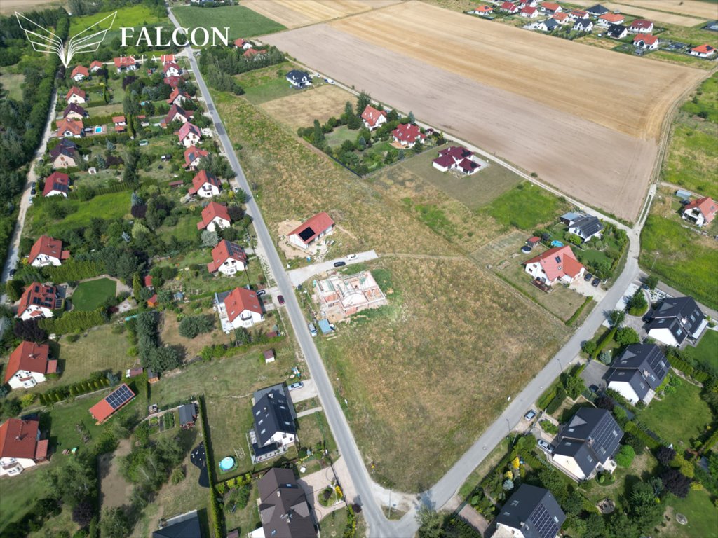 Działka 1200 m2 pod dom w Bogdaszowicach - media i spokój Bogdaszowice  1 200m2 Foto 1