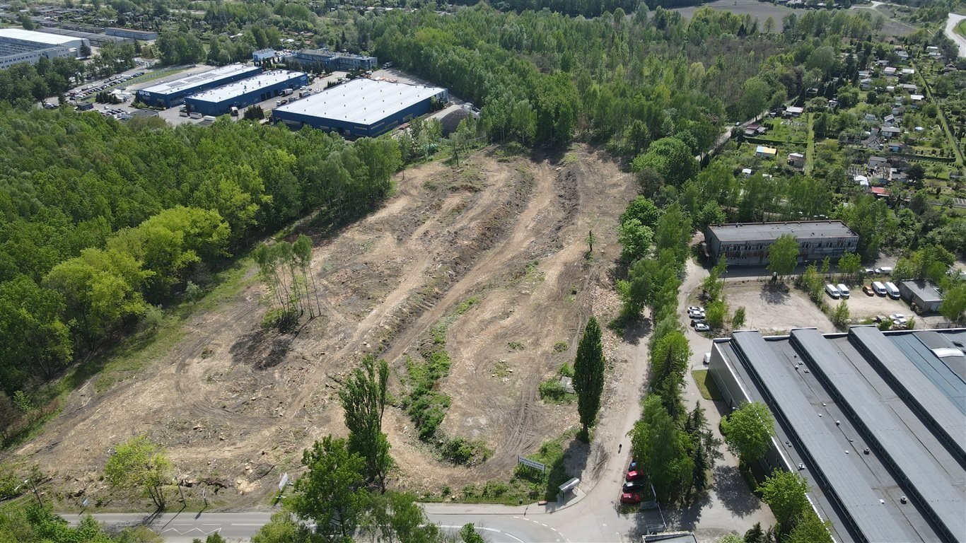 Do sprzedania działka 4412 m² z szerokimi możliwościami rozwoju Katowice  4 412m2 Foto 1