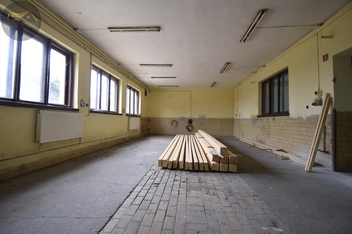 Lokal użytkowy na wynajem Świdnica  150m2 Foto 1