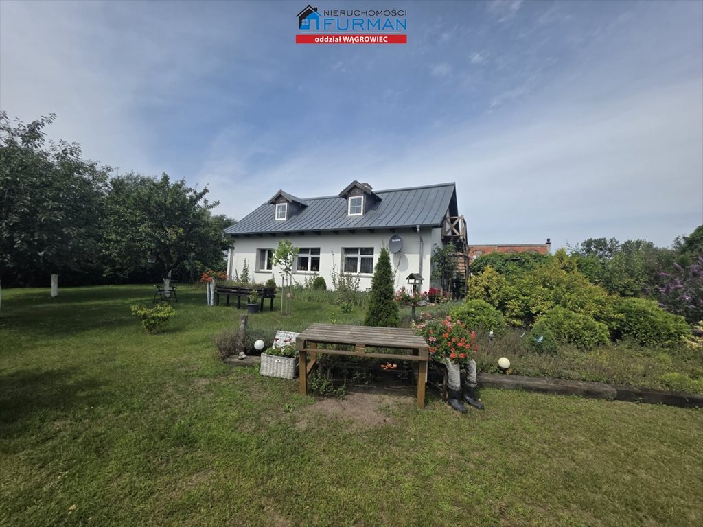 Urokliwy dom z 2 mieszkaniami, 2,5ha działki, nowoczesne instalacje Kaliszany  177m2 Foto 1