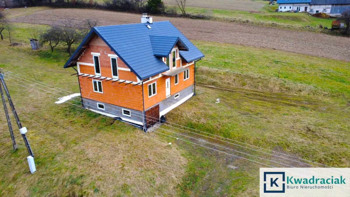 Dom z potencjałem inwestycyjnym w Paszowej, 118,84 m2 Paszowa  119m2 Foto 1