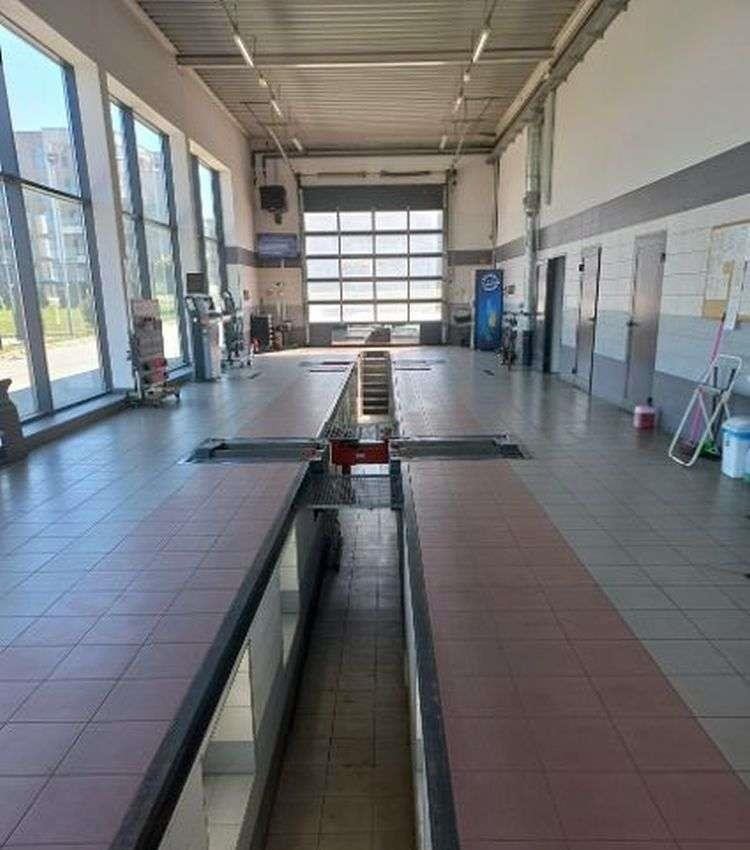 Lokal użytkowy na sprzedaż Opatów  1 300m2 Foto 2