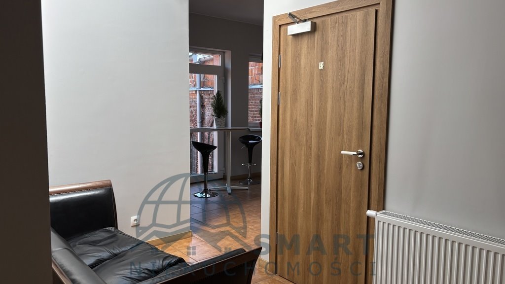 Lokal użytkowy na wynajem Łódź, Widzew, al. marsz. Józefa Piłsudskiego 133H  16m2 Foto 1