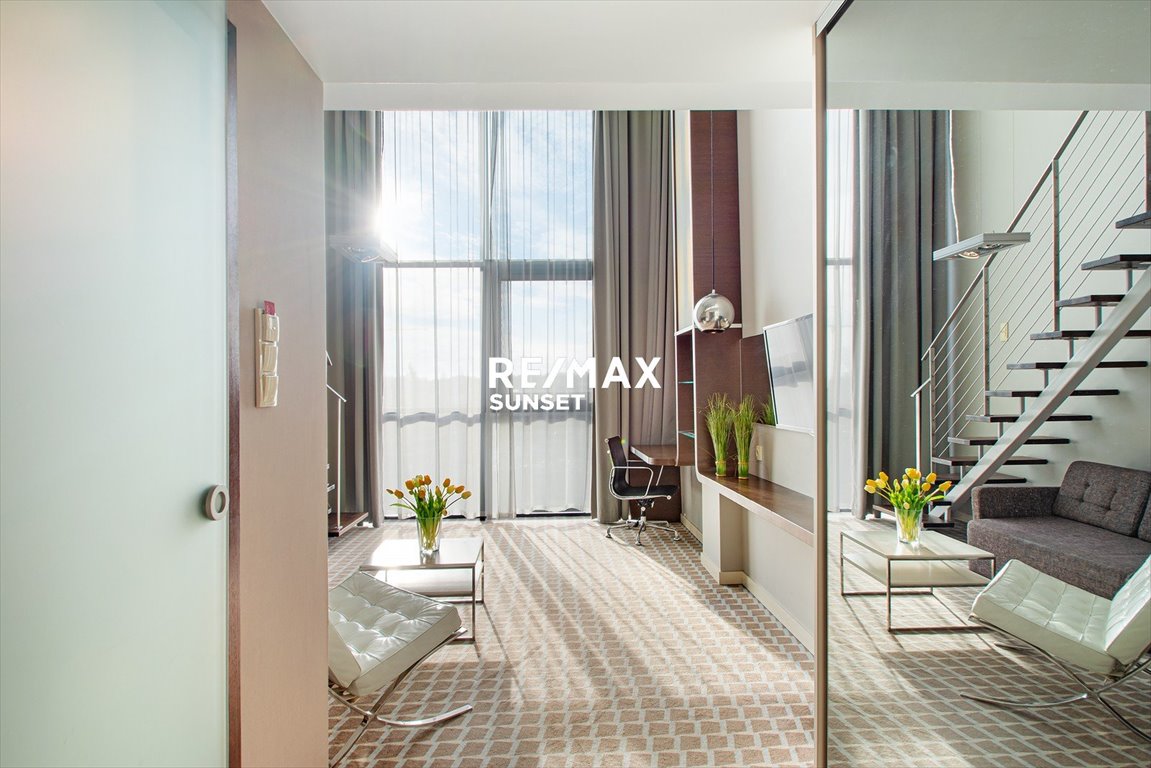 Mieszkanie dwupokojowe na sprzedaż Kołobrzeg, Antoniego Sułkowskiego 9  40m2 Foto 1