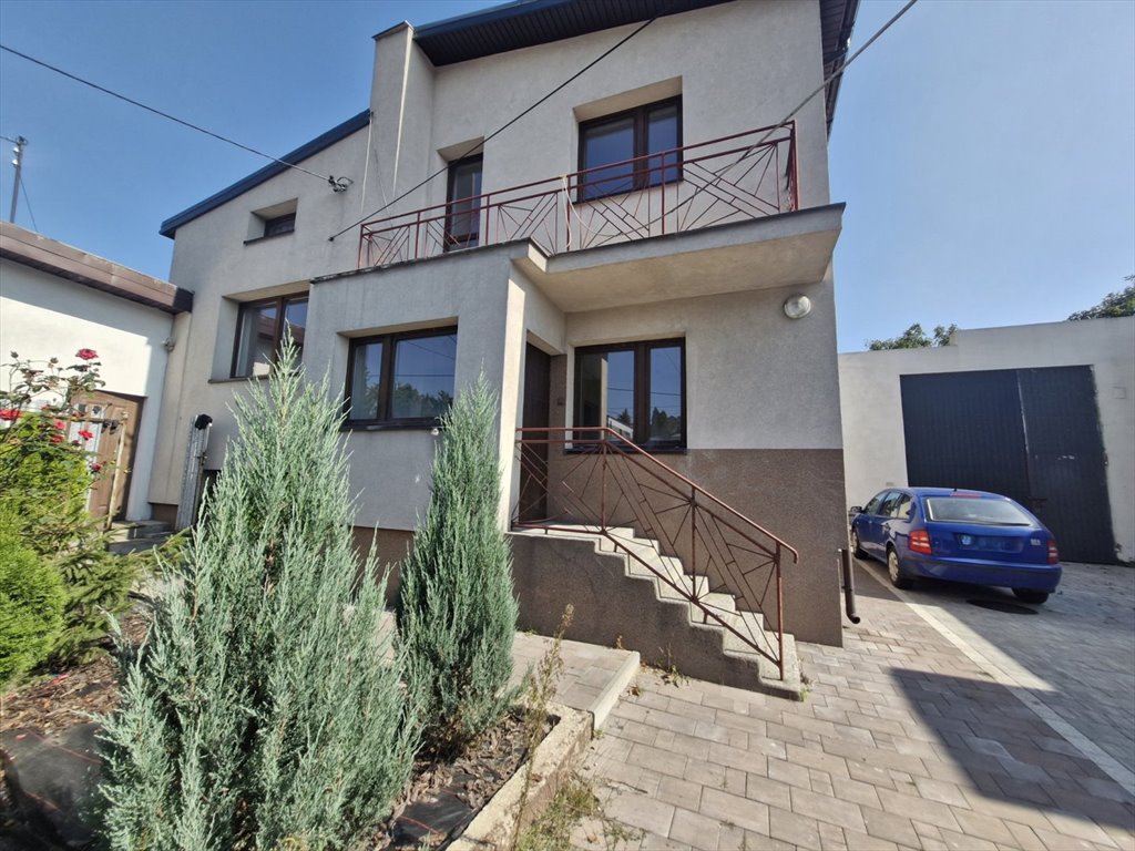 Dom z potencjałem inwestycyjnym w Zgierzu, 180 m2 Zgierz  180m2 Foto 1