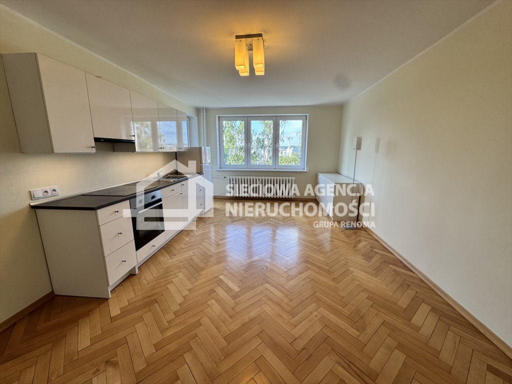 Mieszkanie dwupokojowe na sprzedaż Gdynia, Redłowo, Bohaterów Starówki Warszawskiej  42m2 Foto 1