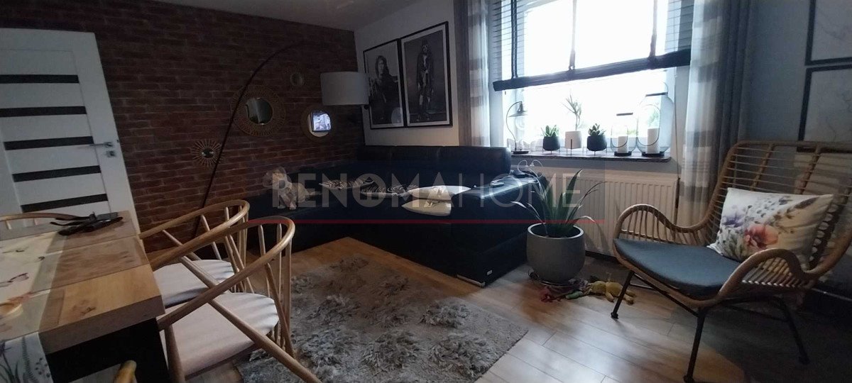 Mieszkanie trzypokojowe na sprzedaż Wałbrzych, Nowe Miasto  57m2 Foto 1