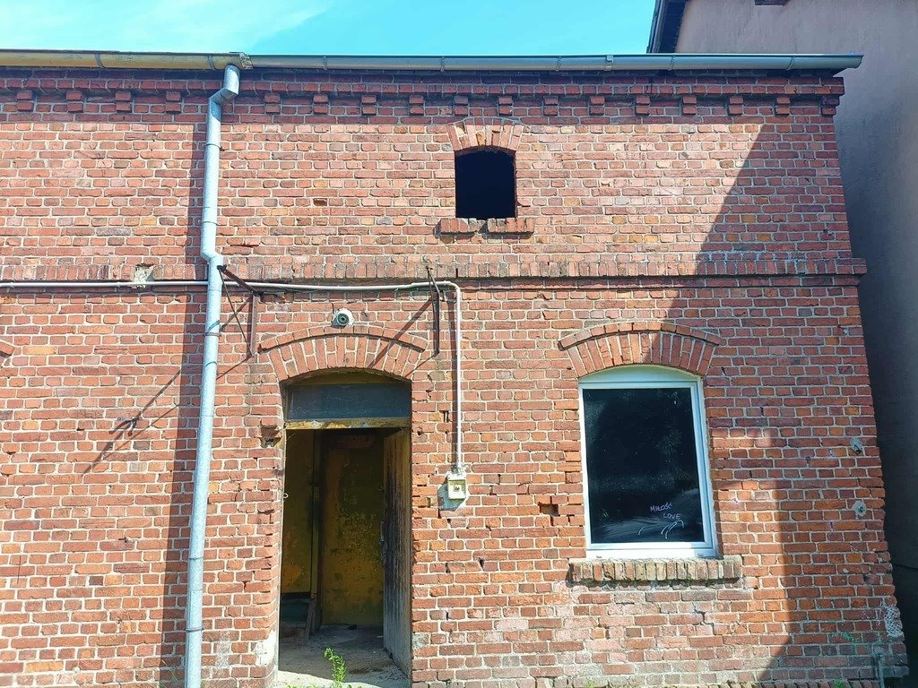 Kawalerka na sprzedaż Skalin  42m2 Foto 1