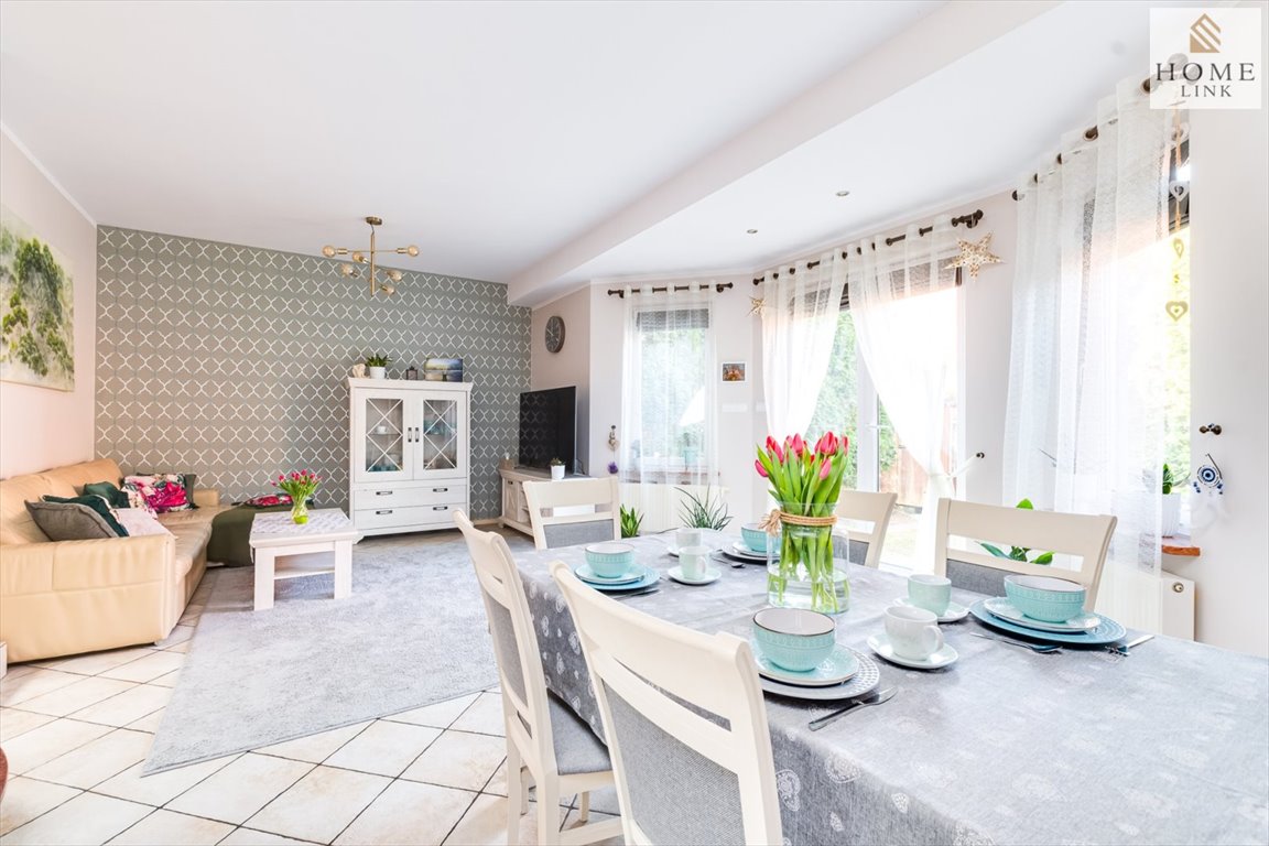 Funkcjonalny dom 5 pokoi z garażem i zagospodarowanym strychem Olsztyn, Jaroty  165m2 Foto 1