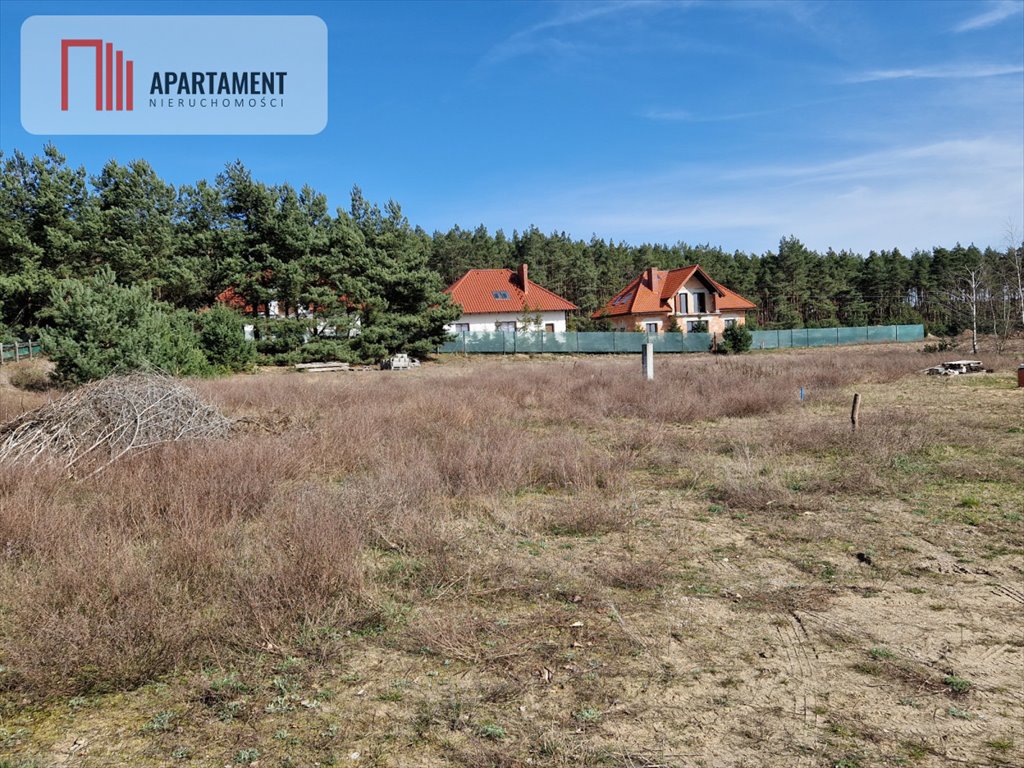Działka budowlana 1124 m² z mediami, lasem i jeziorem polecam Laski Małe  1 124m2 Foto 1