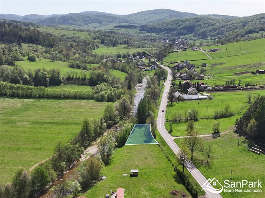 Działka nad rzeką Hoczewka 16,67 ara, prywatność i relaks Lesko, Hoczew  1 669m2 Foto 1