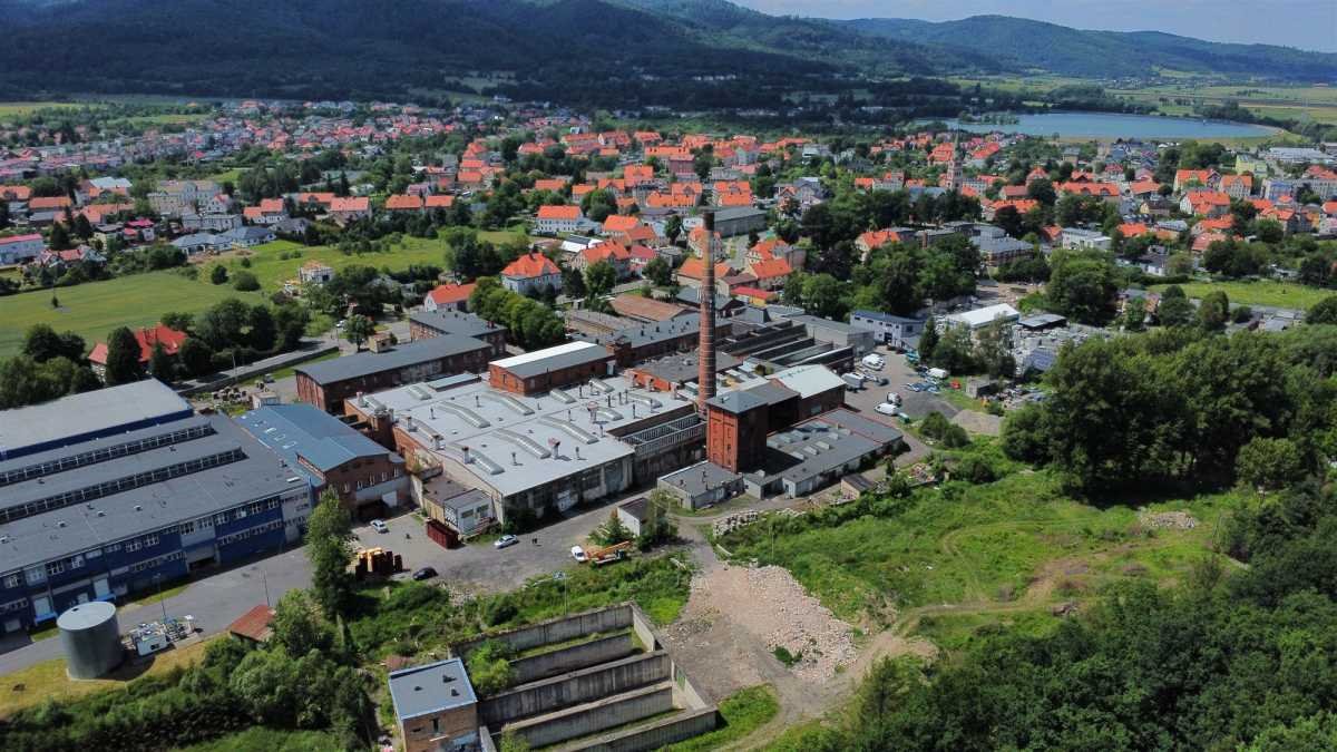 Kompleks przemysłowy 13 000 m² z najemcami i rozbudową Bielawa  13 000m2 Foto 1