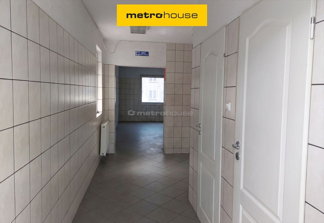 Lokal usługowy 32,8 m² z niezależnym wejściem - polecam! Oleśnica  33m2 Foto 1