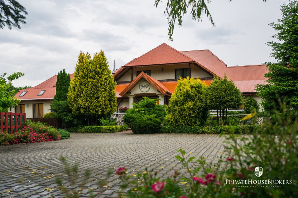 Lokal użytkowy na sprzedaż Poradów  1 100m2 Foto 4