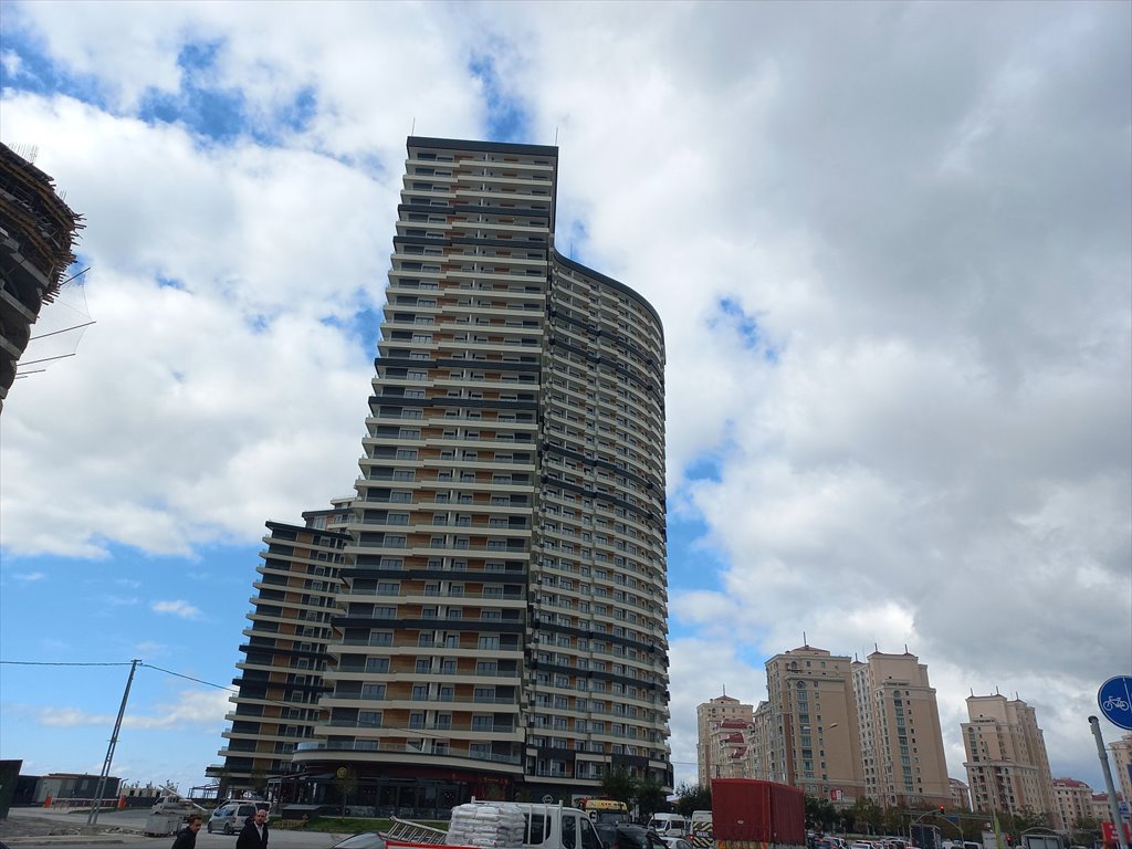 Nowoczesne 1-pokojowe z basenem i tarasem w Demir Life Turcja, Çakmaklı, Çakmaklı, Büyükçekmece, Stambuł  95m2 Foto 1