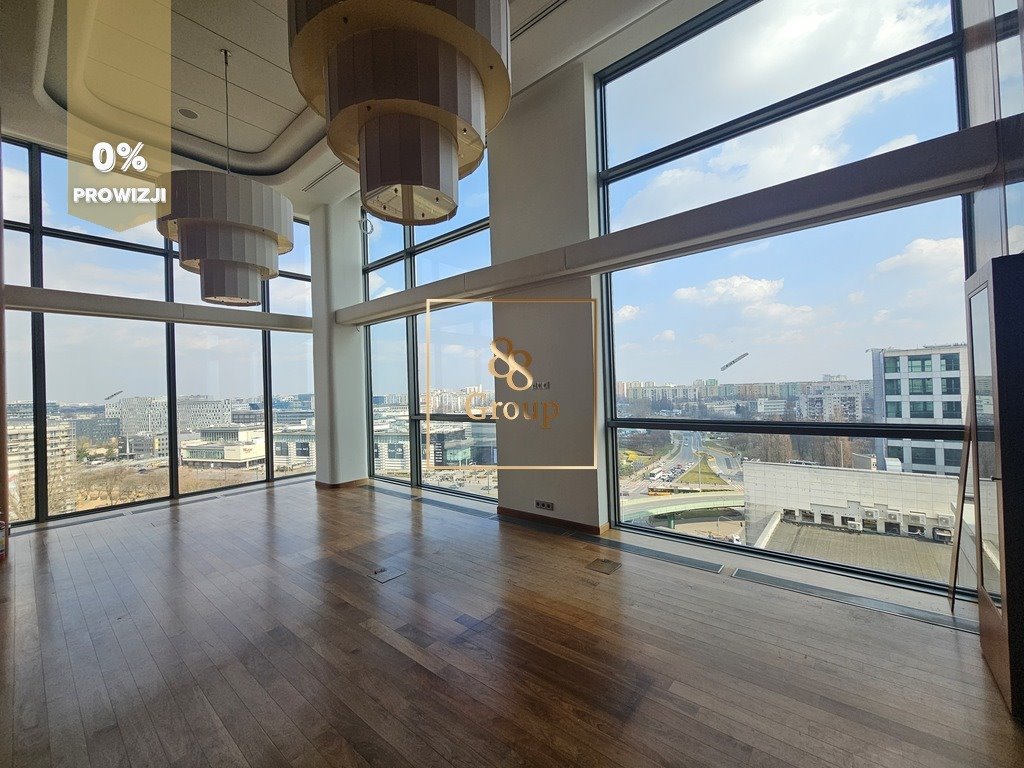 Biuro 754 m2 z tarasem i panoramicznym widokiem na Warszawę Warszawa, Mokotów  754m2 Foto 1